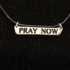 Unisex Pray Now message 925 pendant